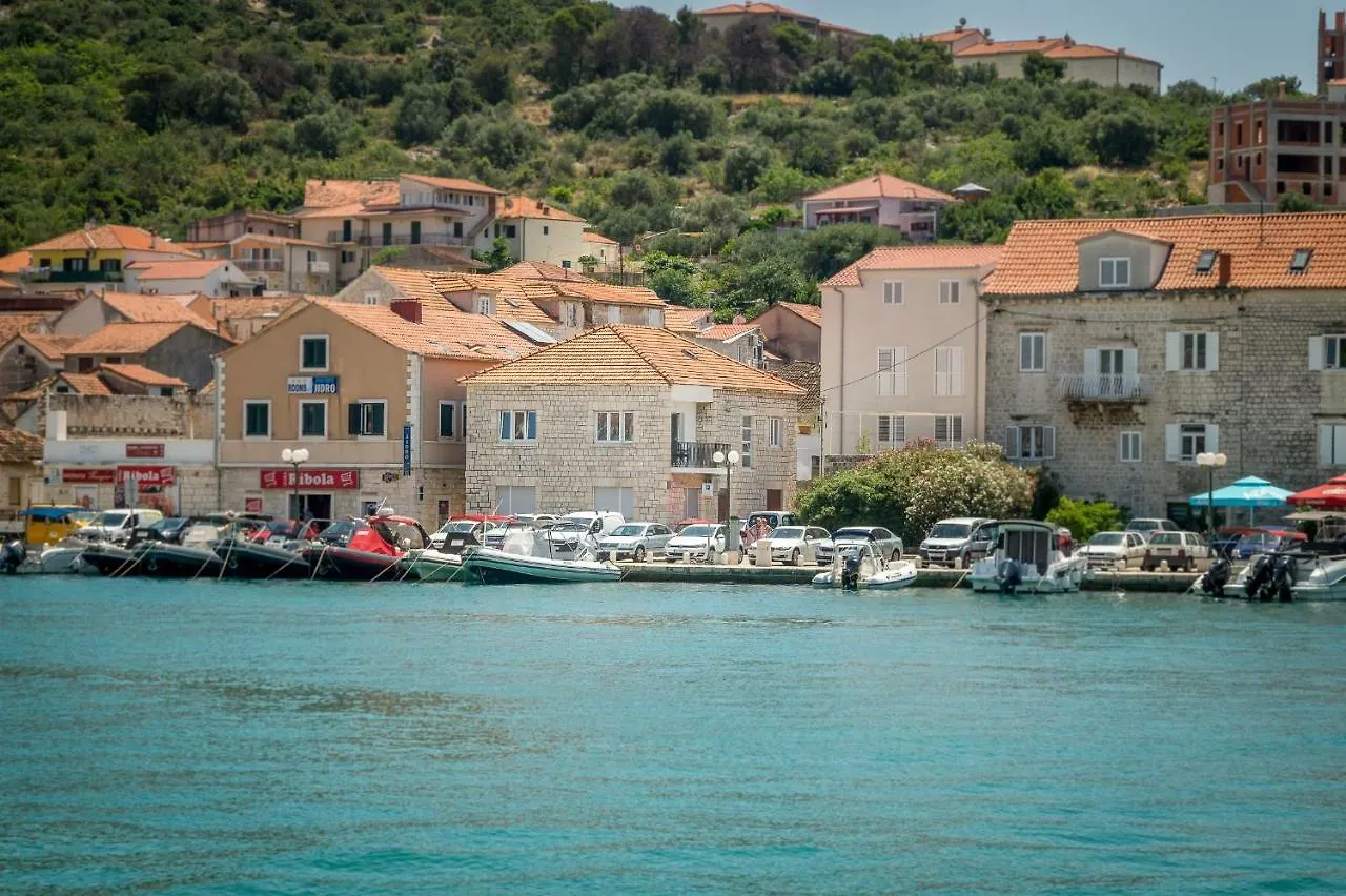 **** Affittacamere 4 Elements Old Town Views Rooms Traù Croazia