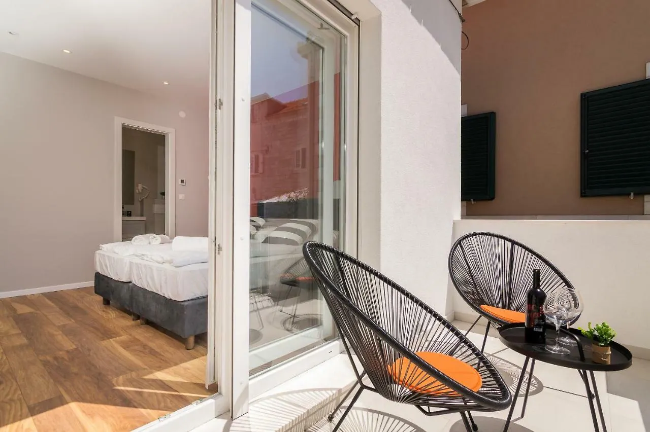 4 Elements Old Town Views Rooms Traù