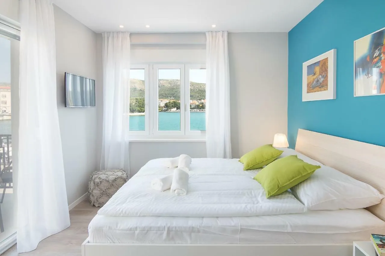 4 Elements Old Town Views Rooms Traù